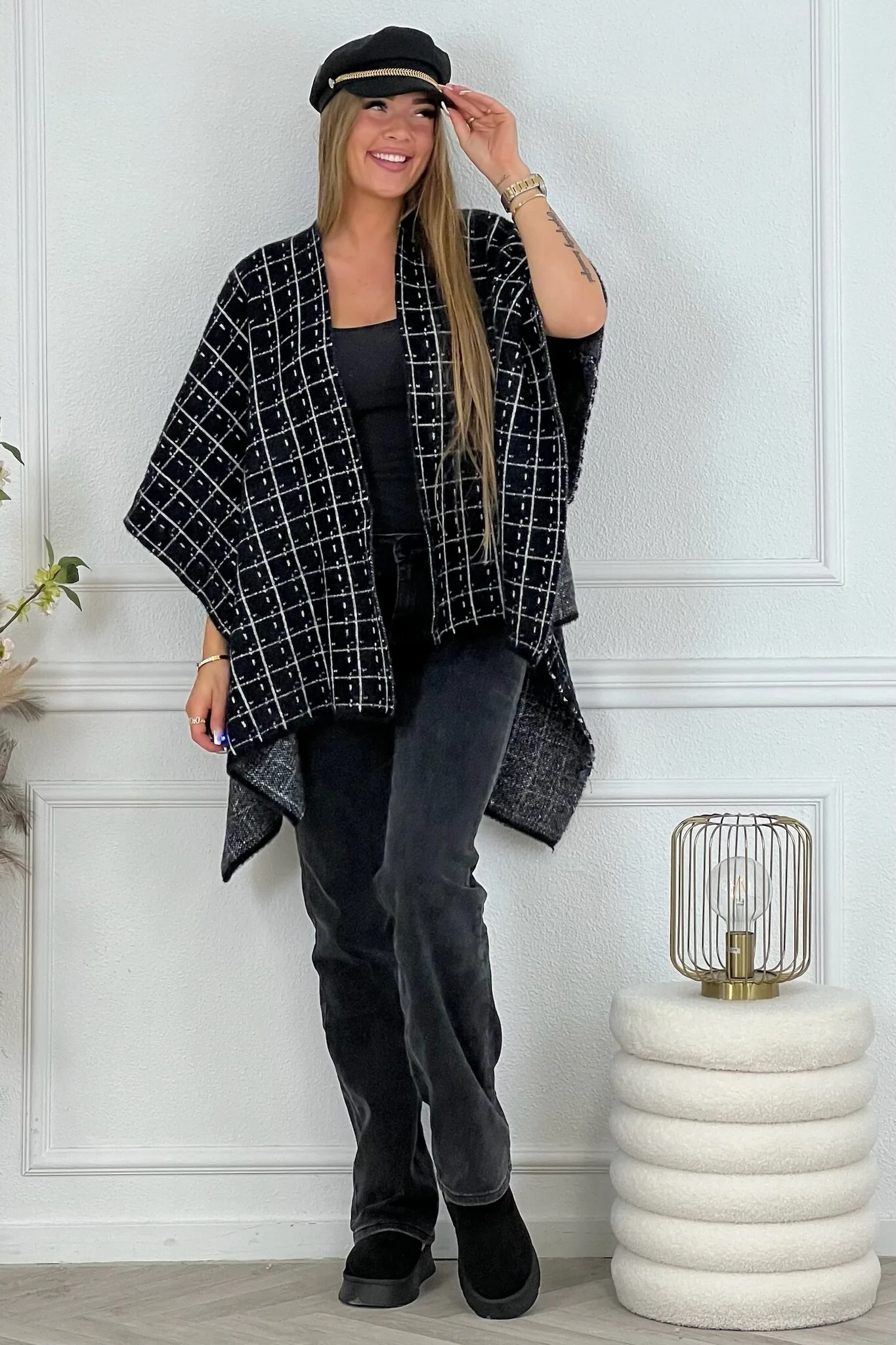 Fancy Autumn Poncho - Black/Grey - Image 5