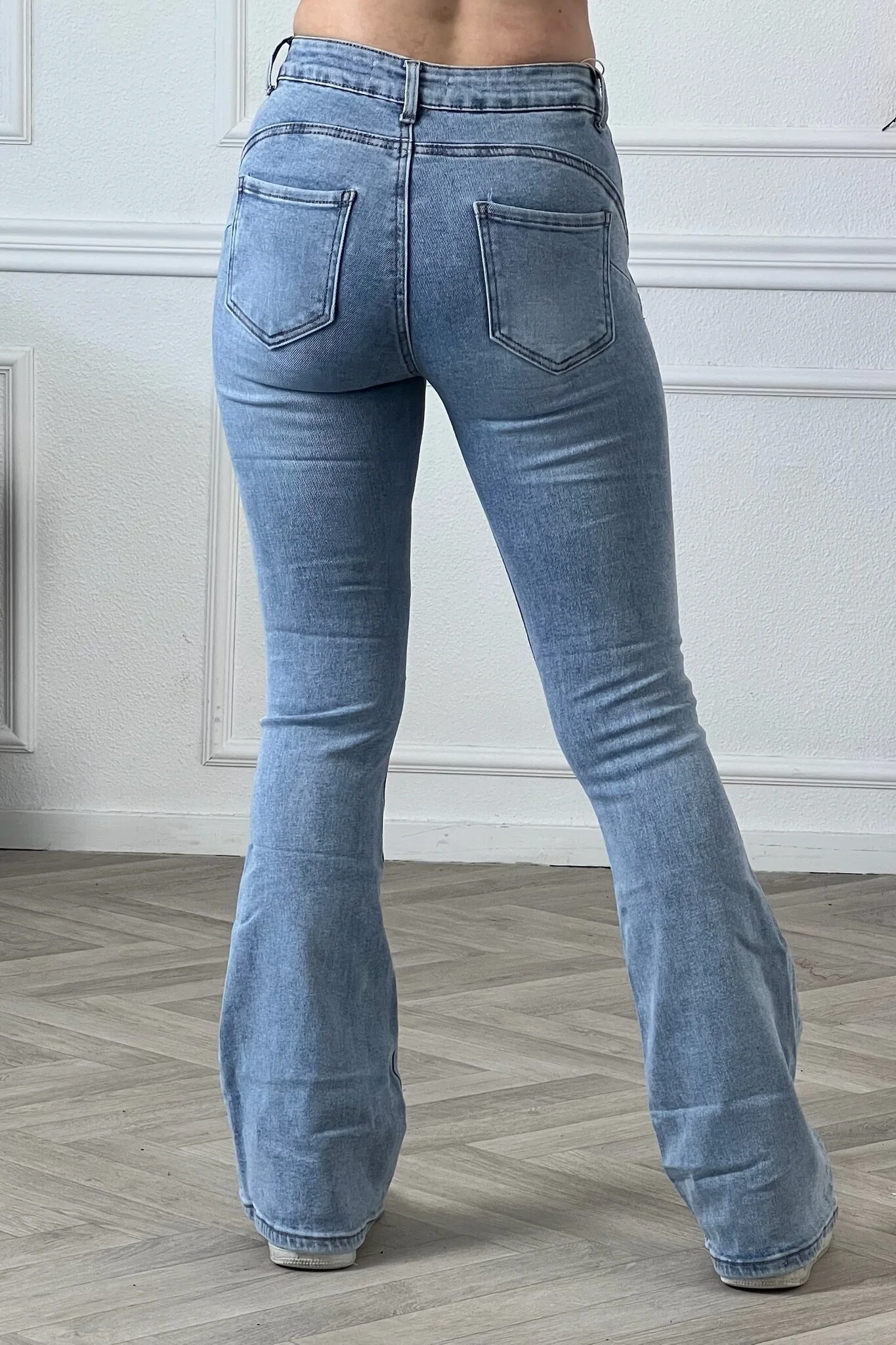 Limited Flared Jeans - Blue - Image 3
